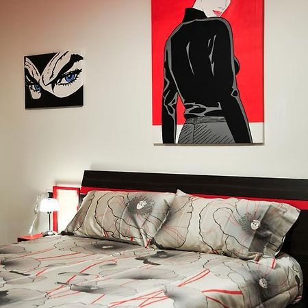 ミラノエヴァ ＆ ディアボリックス シークレット ルームアパートメント 部屋 写真
